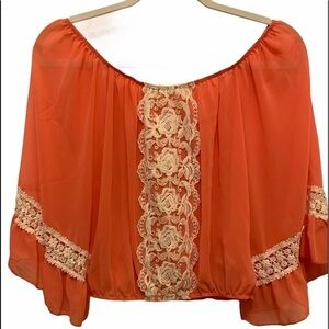 Miin Peach With Cream Lace Crop Top